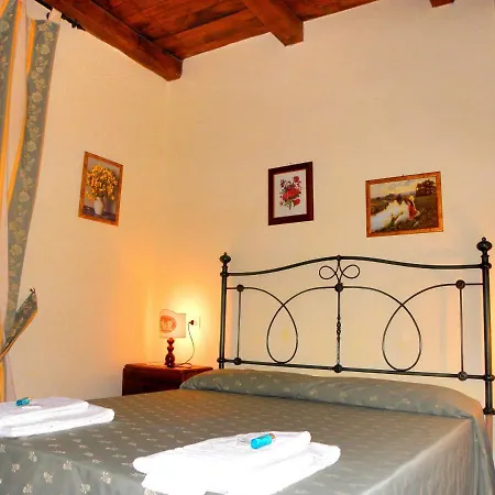 Alloggio per agriturismo Aurora *