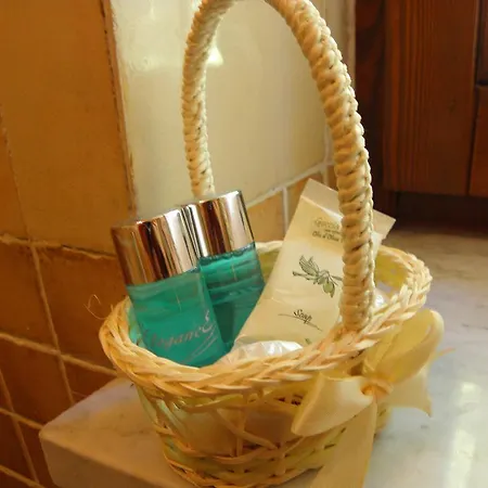 Alloggio per agriturismo Aurora *